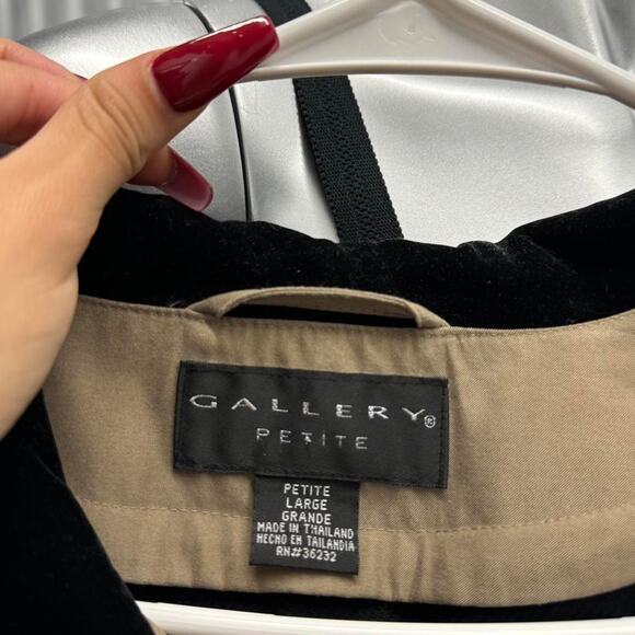 khaki coat - Picture 5 of 5